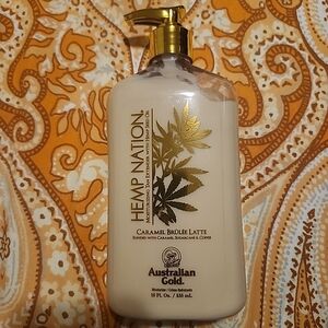 Hempz Caramel Brulee Latte Body Moisturizer with Gold Accents